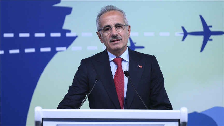 Ulaştırma Bakanı Uraloğlu: 2025’te 250 Milyon Hava Yolu Yolcusuna Ulaşacağız