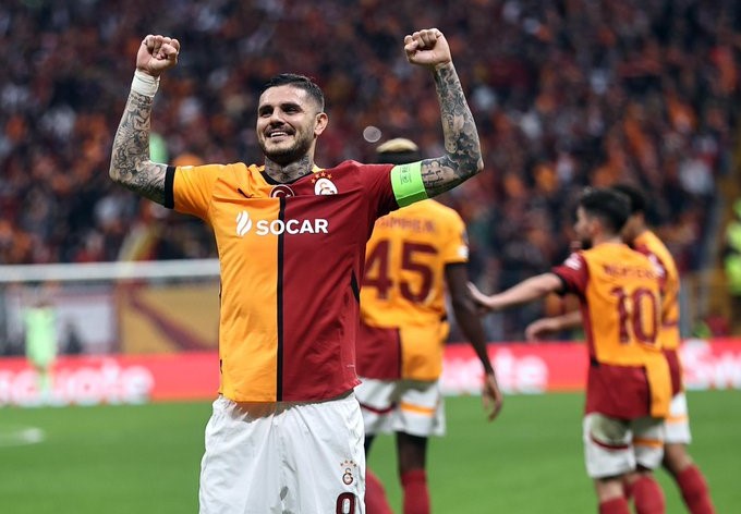 GALATASARAY’DAN İCARDİ’YE ‘AŞKIN OLAYIM’ JESTİ