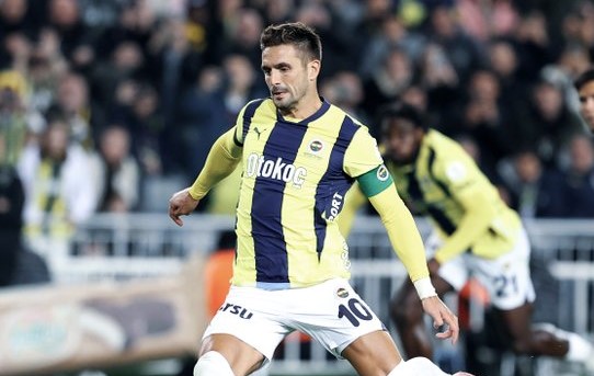 Fenerbahçe Doludizgin yoluna devam ediyor, Fenerbahçe 4-0 Net Global Sivasspor