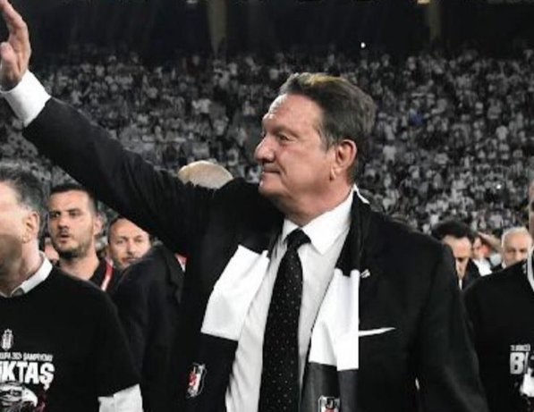 Beşiktaş’ta Hasan Arat İstifa etti