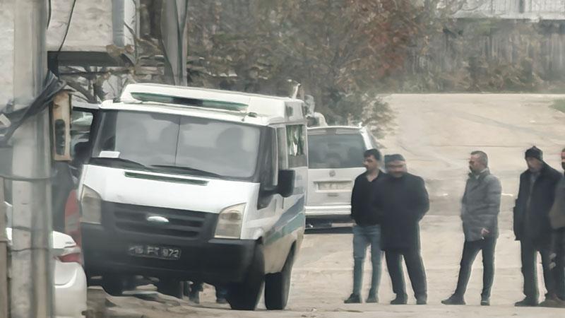 Annesinin emzirirken uyuyup üzerine yattığı 40 günlük bebek öldü