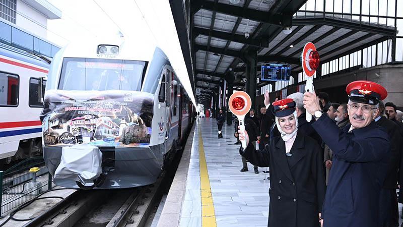 Turistik Tuz Ekspresi, 101 engelli birey ile sefere çıktı