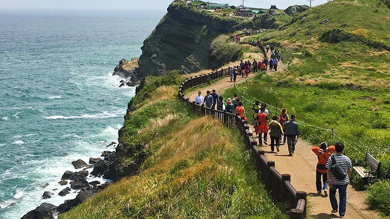 Vietnamlı turistler Güney Kore’deki Jeju Adası’nda kayboldu