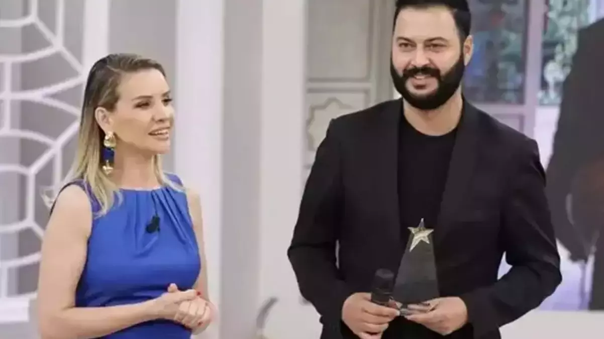 Esra Erol’u şoke eden ayrılık! Kafa karıştıran paylaşımla tek kalemde sildi