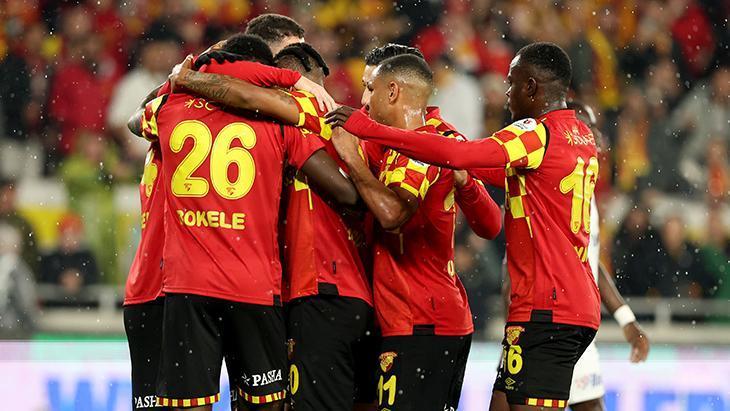 Göztepe, Kasımpaşa karşısında farka koştu!