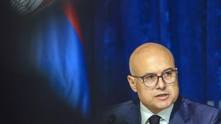 Sırbistan Başbakanı Milos Vucevic tren kazası sonrası istifa etti