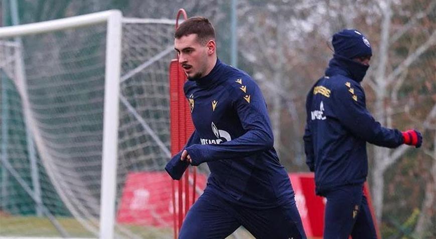 Fenerbahçe’nin yeni transferi Mimovic yarın İstanbul’a geliyor!