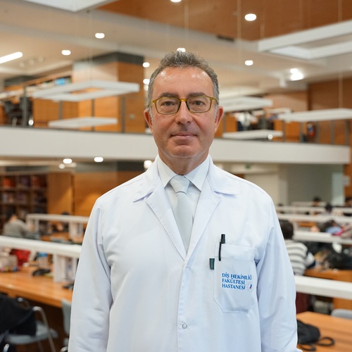 “Hemen implantasyon” diş çekilir çekilmez uygulanıyor