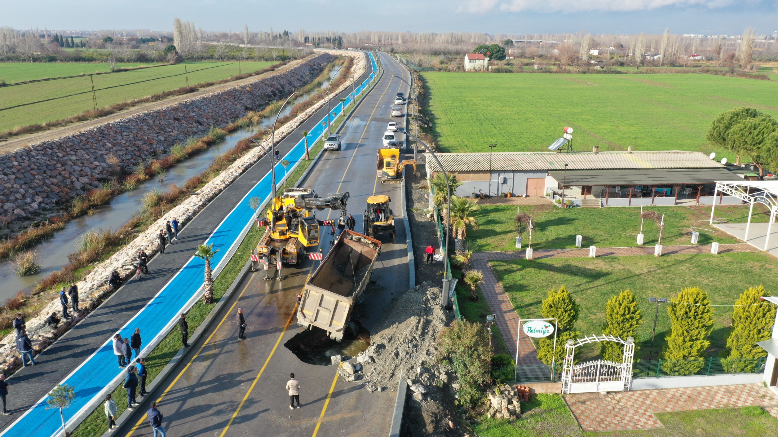 Ülkü Yolu 10 ayda çöktü