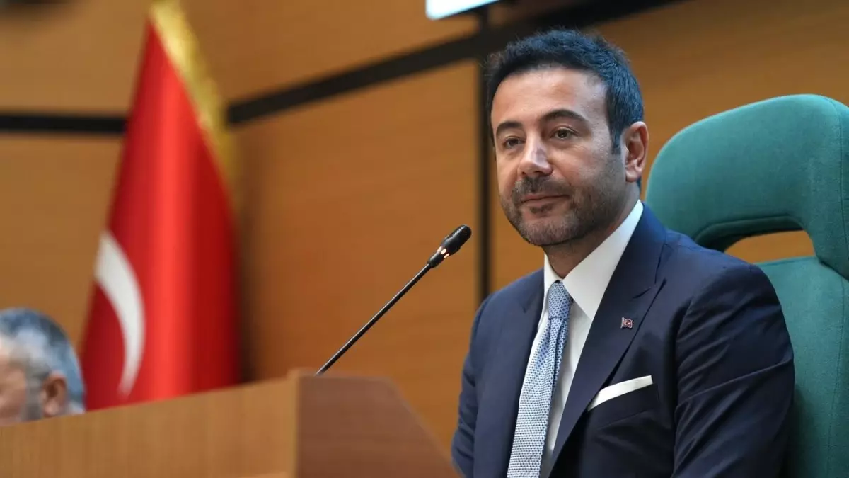 Beşiktaş Belediyesi’ne Soruşturma: Belediye Başkanı Rıza Akpolat Hakkında Gözaltı Kararı
