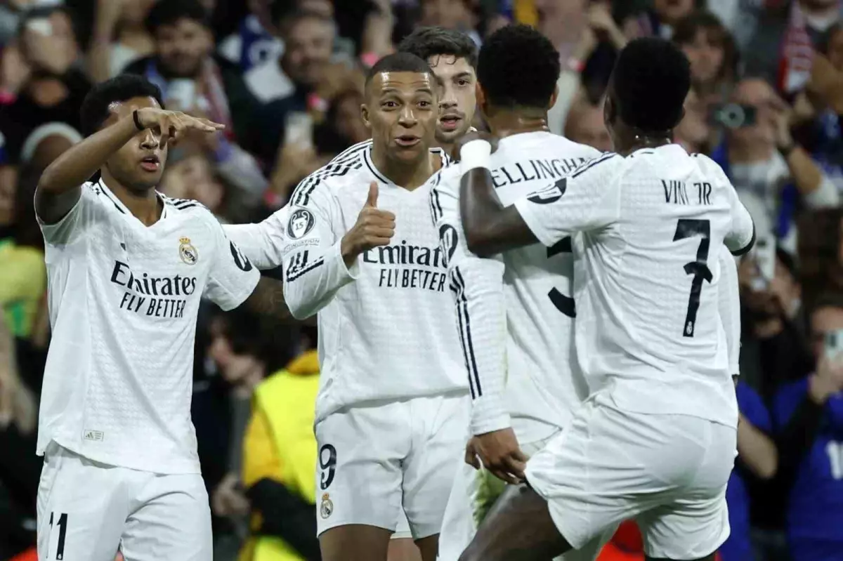 Real Madrid’dan Tarihi Galibiyet
