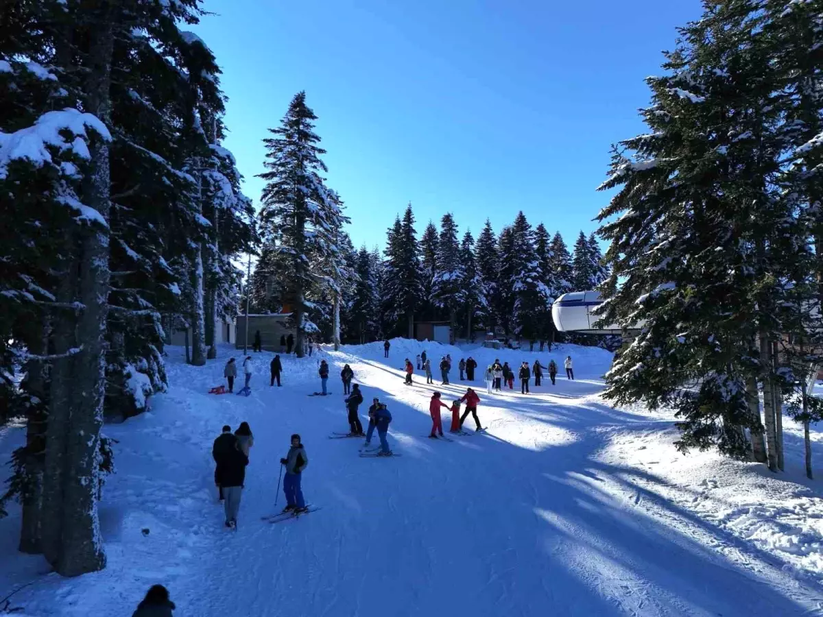 Ilgaz Dağı’nda Kayak Çılgınlığı