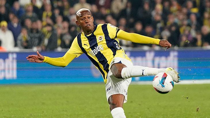 Fenerbahçe’nin UEFA listesi!