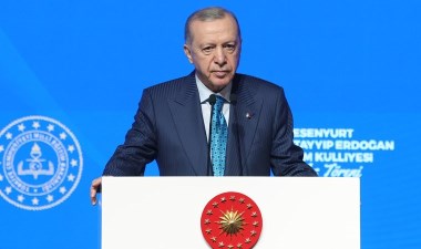 Erdoğan gençlere seslendi: Yalvarıyorum…