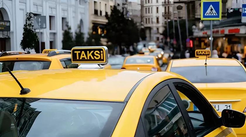 İBB’nin 2 bin 500 yeni taksi plakası ihalesi durduruldu!