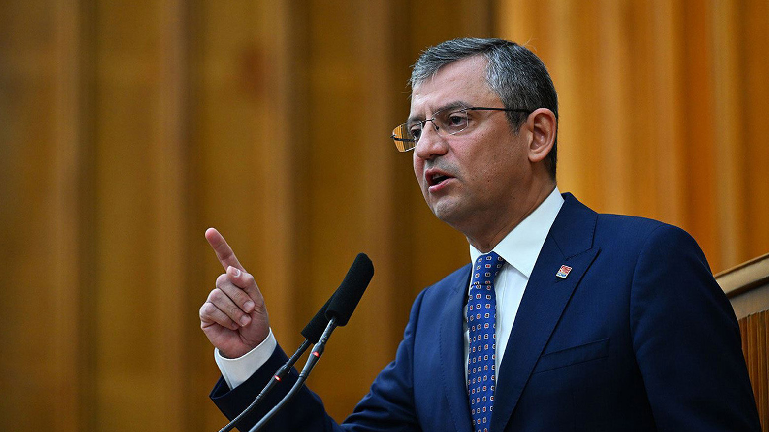 Özgür Özel, ‘Tek kanıtları yok’ diyerek seslendi! “Yeni gizli tanıklar eklemeye çalışıyorlar”