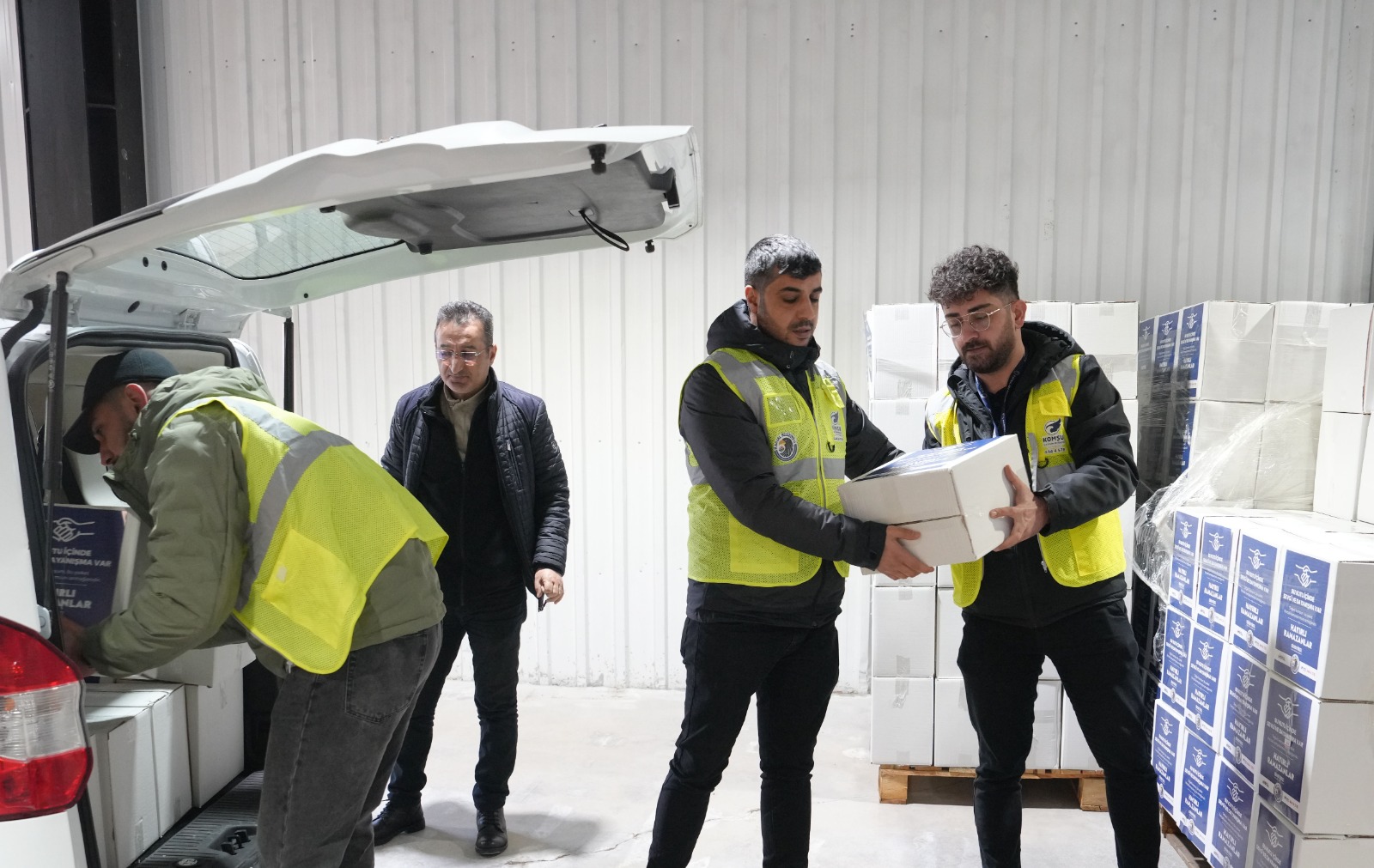 Kartal Belediyesi’nden İhtiyaç Sahiplerine Ramazan Kolisi Desteği