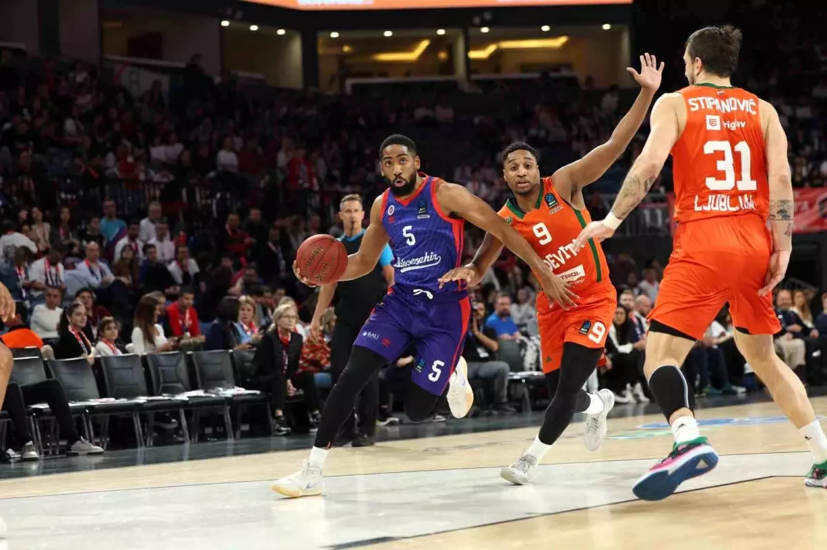 Bahçeşehir Yarı Finale Yükseldi