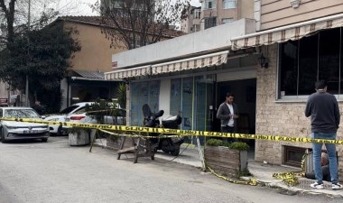 Oto tamirci silahlı saldırıda öldürüldü!