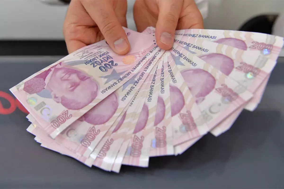 Kamu çalışanlarının  yüzde 50 zam ümidi