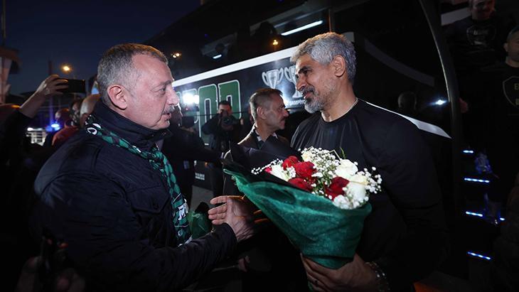 Şampiyon Kocaelispor’a Kocaeli’de coşkulu karşılama!