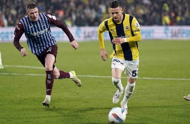 Fenerbahçe geriden gelip kazandı!