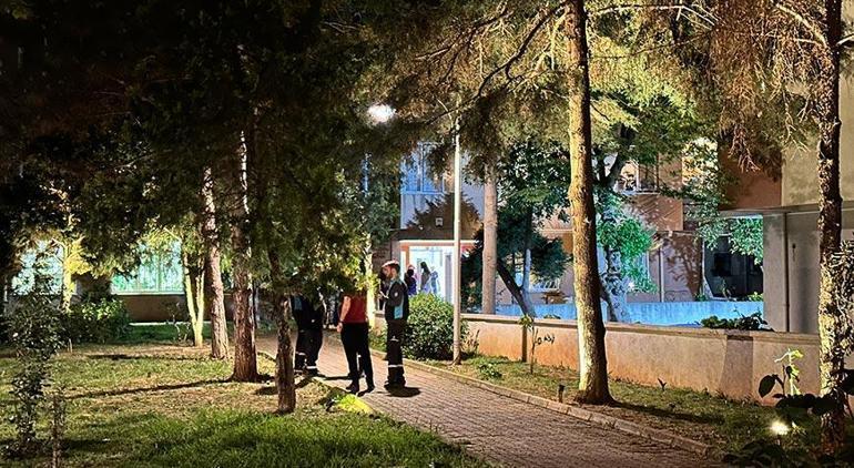 Kadıköy’de apartman dairesinde yangın! Eleştiri yazarı Süha Oğuzertem hayatını kaybetti