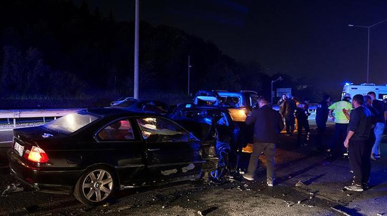 Beykoz'da 5 araç birbirine girdi! Kazada 7 kişi yaralandı