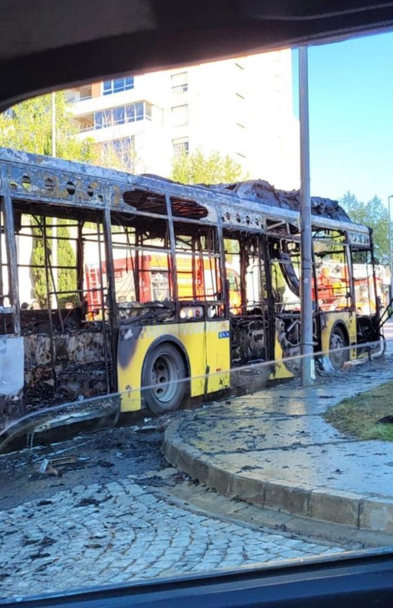 Başakşehir'de İETT otobüsü alev alev yandı