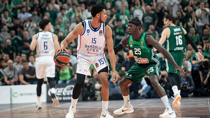 Anadolu Efes, EuroLeague’e veda etti