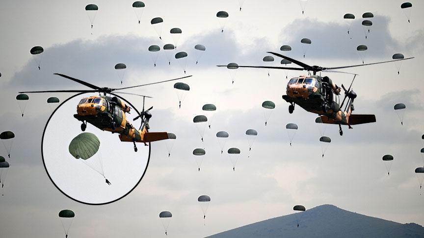 Erciyes’te nefes kesen an! 14 ülke izledi, onlarca komando paraşütle indi