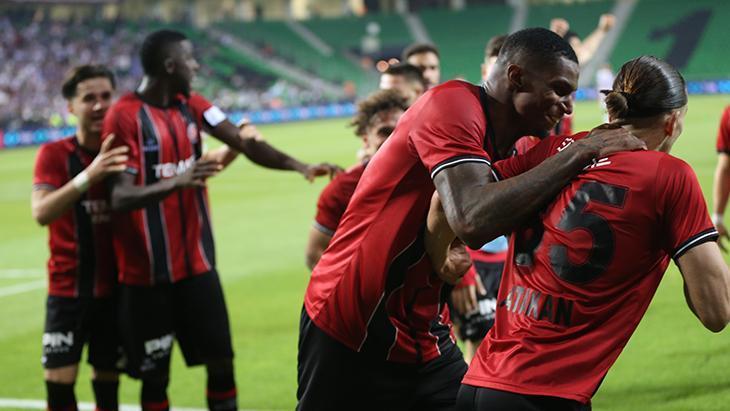 Karagümrük! 1 yıl aradan sonra tekrar Süper Lig’de