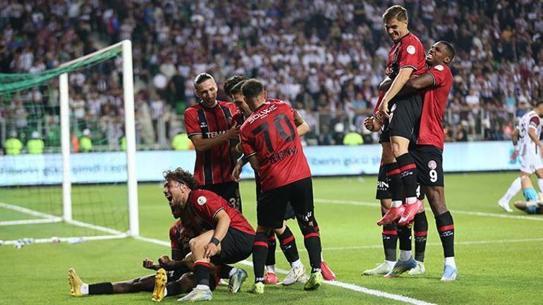 Son Süper Lig biletinin sahibi Karagümrük! 1 yıl aradan sonra