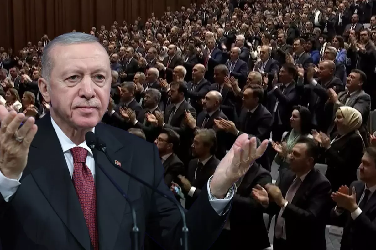 Cumhurbaşkanı Erdoğan’dan salonu ayağa kaldıran sözler: Şehirlerinize döndüğünüzde…
