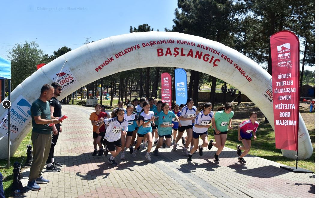 Pendik’te Nefes Kesen Kros Yarışları