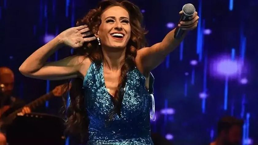 Yıldız Tilbe, Maradona’nın ölümünü yeni öğrenince sosyal medyayı salladı