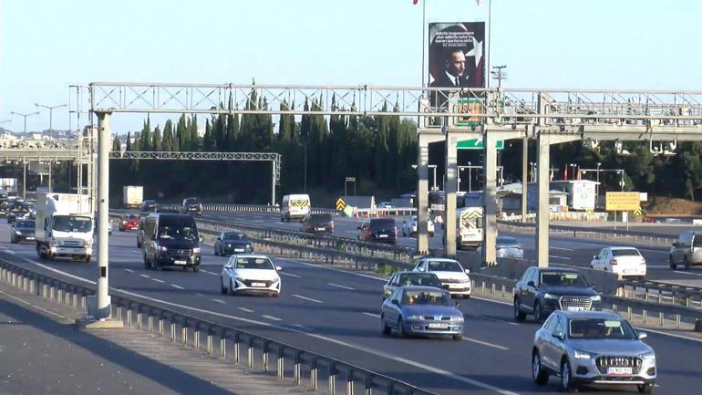 Göç başladı! İstanbul'da sabah yola çıktılar