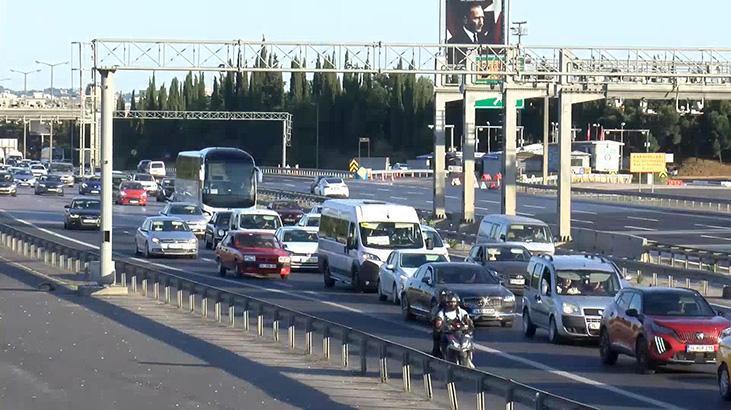 Göç başladı! İstanbul’da sabah yola çıktılar