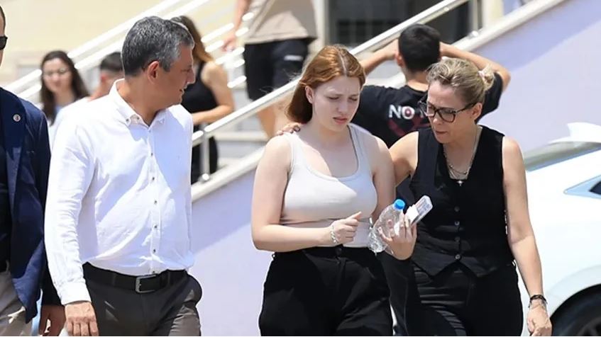 Nehir Zeyrek o iddiaları yalanladı! Bahçeli adı değişmeyecek