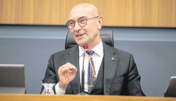 İzmir’de Soyer de gözaltında