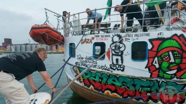 Özgürlük Filosu’nun yeni yardım gemisi ‘Handala’ İtalya’dan hareket etti