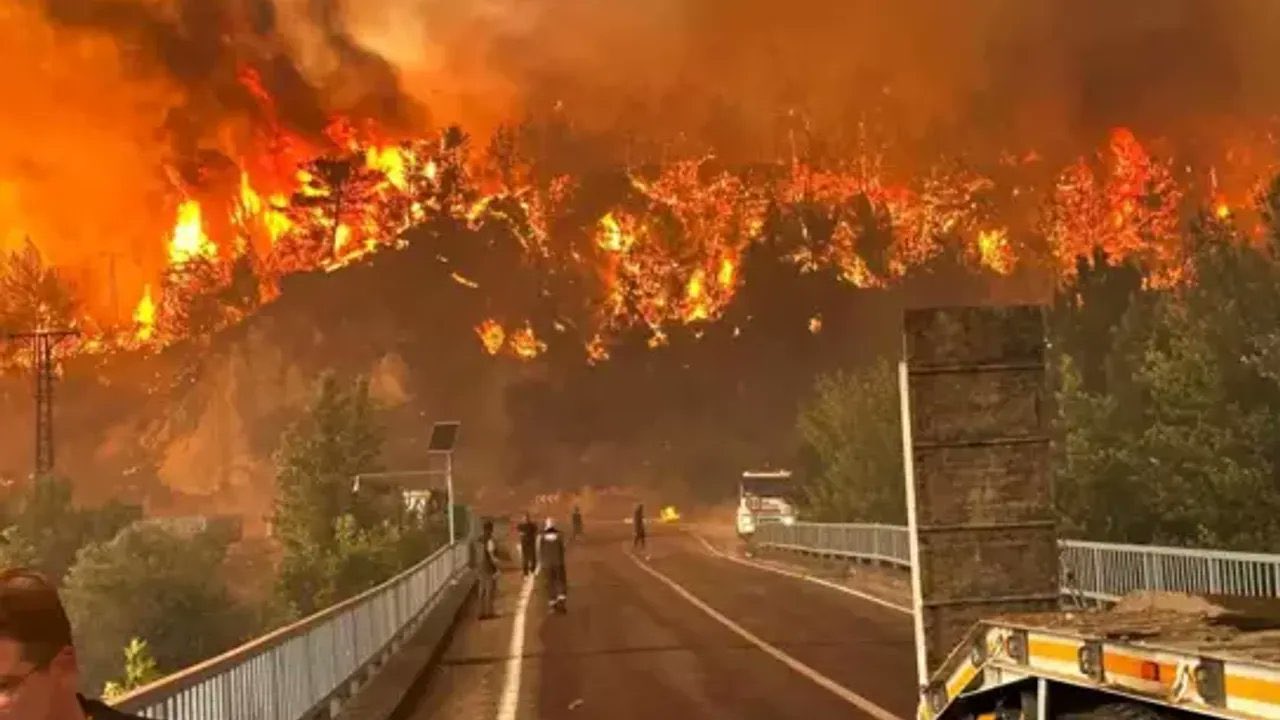Eskişehir’deki yangında 10 orman işçisi şehit oldu