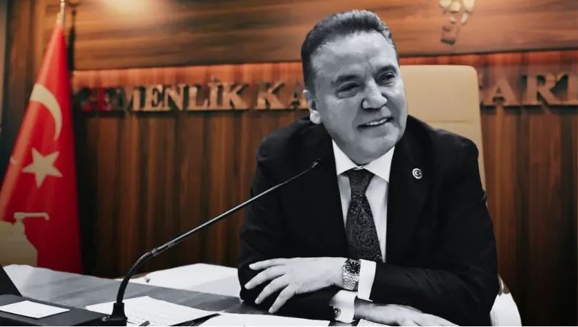 İçişleri Bakanlığı açıkladı: Muhittin Böcek görevden uzaklaştırıldı!