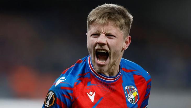 Trabzonspor’dan orta sahada Lukas Cerv ilgisi!