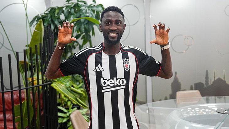 Beşiktaş’ın yeni transferi Wilfred Ndidi’ye kavuştu