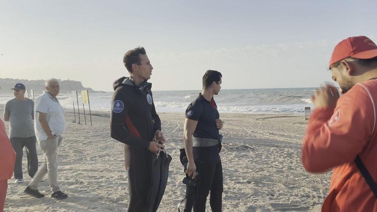 Arnavutköy'de yasağa rağmen denize giren kişi kayboldu