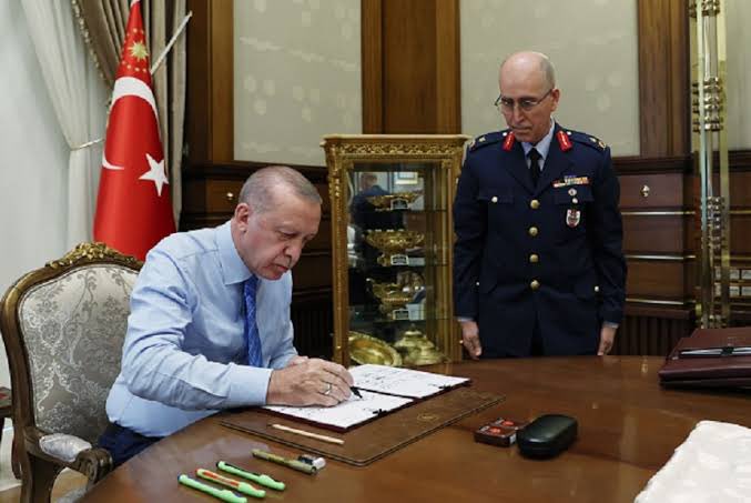 YAŞ Kararları açıklandı. Genelkurmay Başkanı değişti