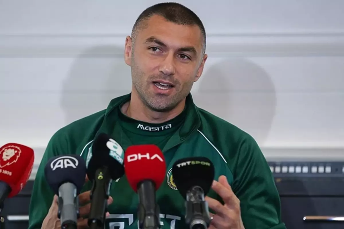 Burak Yılmaz, Gaziantep FK’nın yeni teknik direktörü oldu