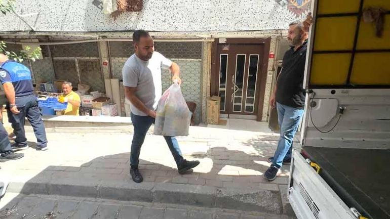 Avcılar'da ev sahibinin eşyalarını sokağa attığı kadın otele yerleştirildi