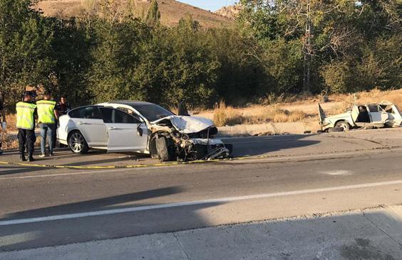 Konya'da feci kaza! 3 yaşındaki ikiz bebekler hayatını kaybetti